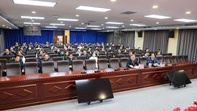 凝智聚能促进阶砥砺奋进谱新篇——天津消防研究所召开2024年度科研部门考核汇报会(图3)