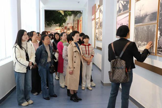潮声逐浪·巾帼向新｜安溪法院开展庆祝 “三八”妇女节暨“女法官国际日”主题活动(图2)