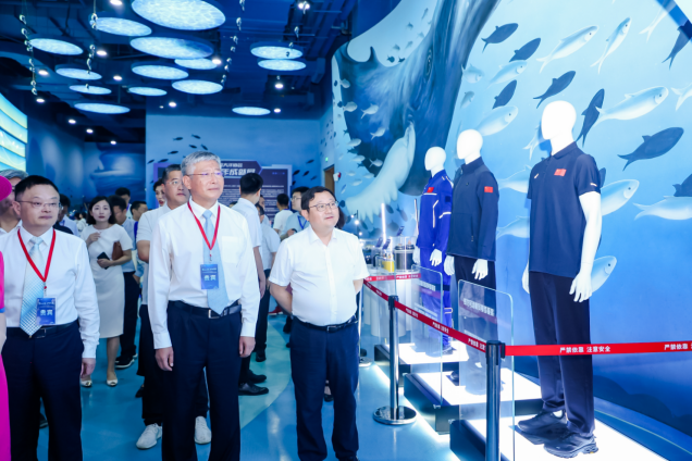 探路者集团多款服装装备亮相中国大洋协会35周年成就展(图4)
