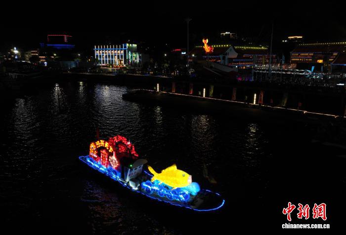 浙江宁波：妈祖如意海上巡安仪式吸引民众(图7)