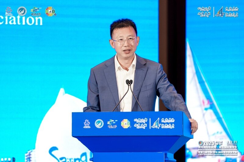 乘风起航共绘海洋体育新篇章 2025第十七届青岛国际帆船周·青岛国际海洋节暨第二届中国（）体育大会盛大开幕(图4)