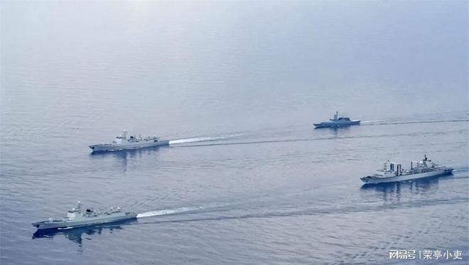 中国四艘舰艇抵达美国家门口俄方：全世界只有中国能让美国闭嘴(图7)