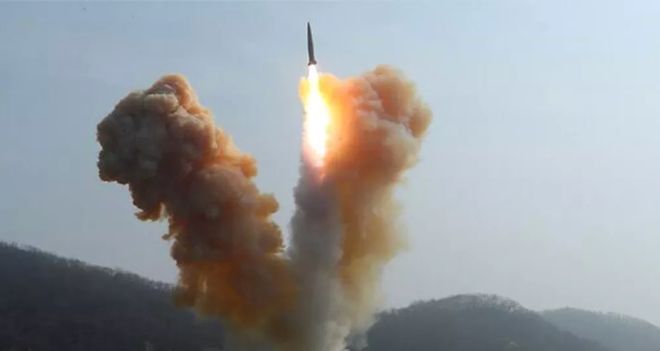 北方邻居大俄没打招呼也不先发通告直接在日本海试射导弹！(图5)