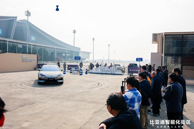 长沙车展丨无“智”不成展无“迪”是最寂寞(图3)