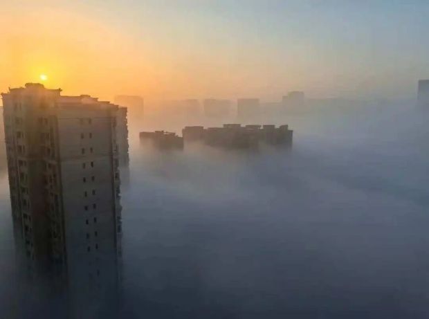 住在云端困在深谷：买超高楼层的业主进退两难(图4)