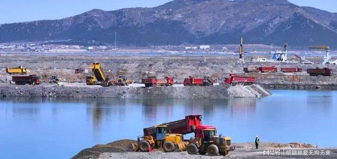 填海造岛3万亩耗时又耗力为什么要在大连建全球最大海上机场(图2)