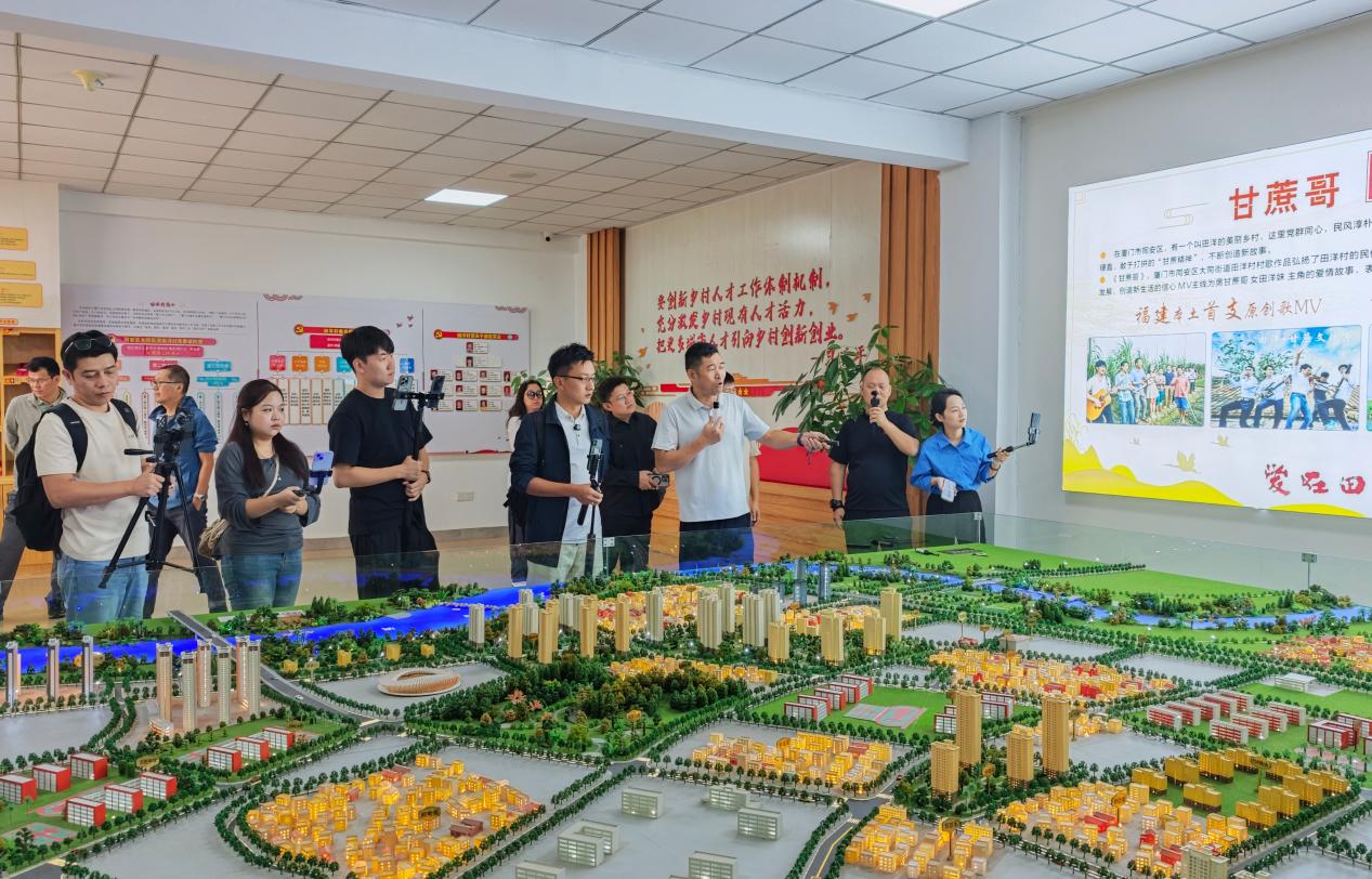福建电商助农联盟走进同安：花香蟹甜稻飘香一村一品铺就振兴路(图3)